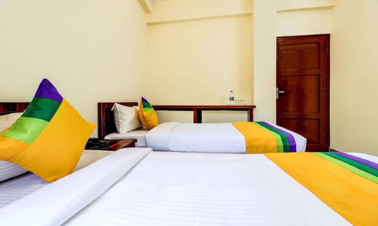 Kochi Itsy Hotels Rain Tulsi Stayz, Palarivattom Junction מראה חיצוני תמונה